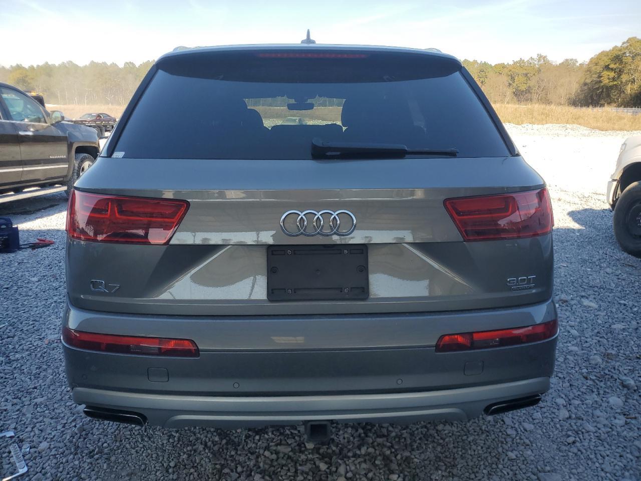 2017 AUDI Q7