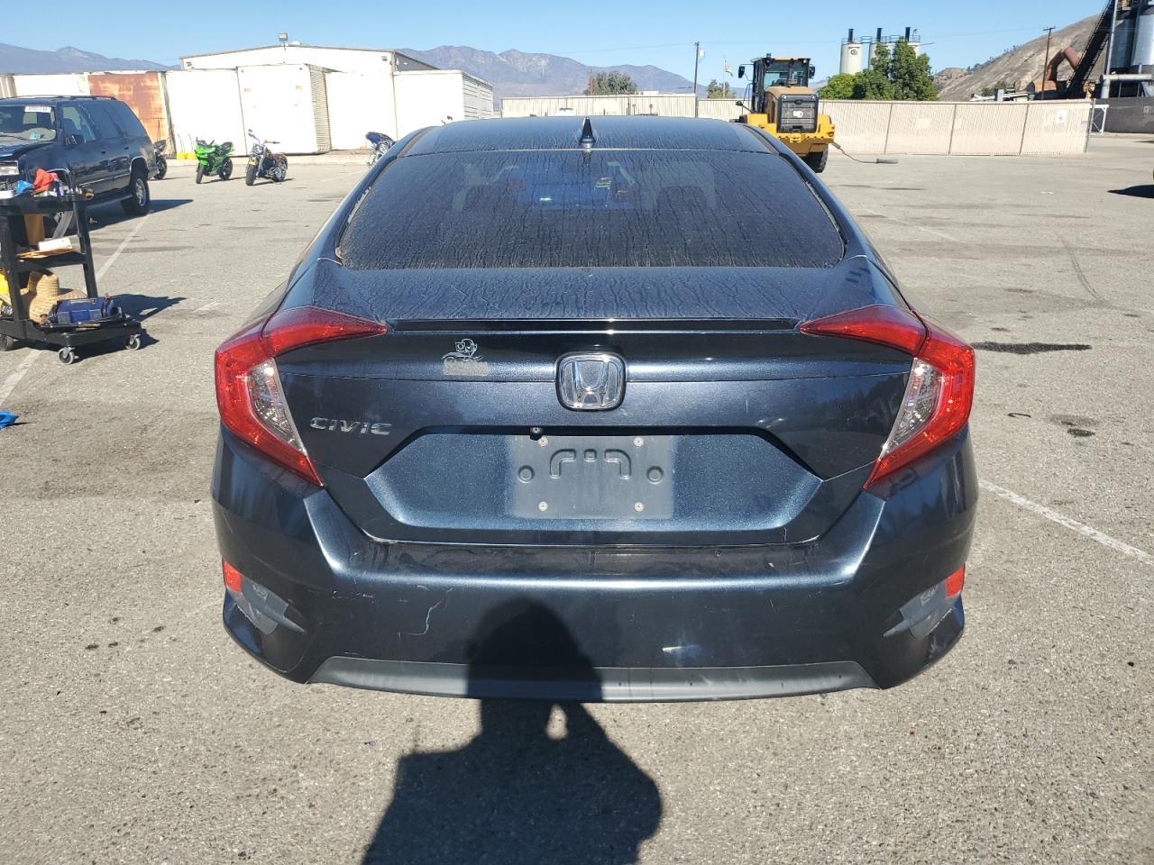 2016 HONDA CIVIC