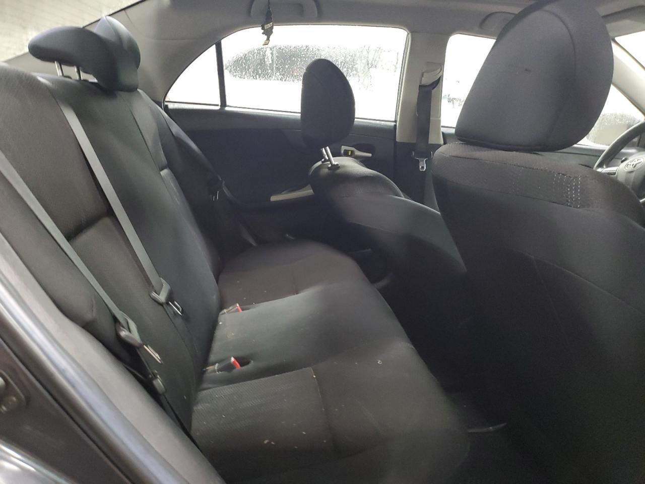 2011 TOYOTA COROLLA