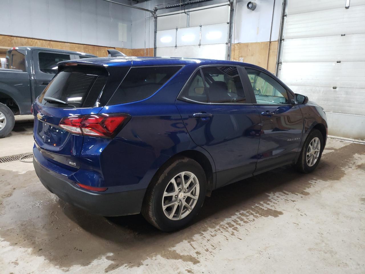 2022 CHEVROLET EQUINOX