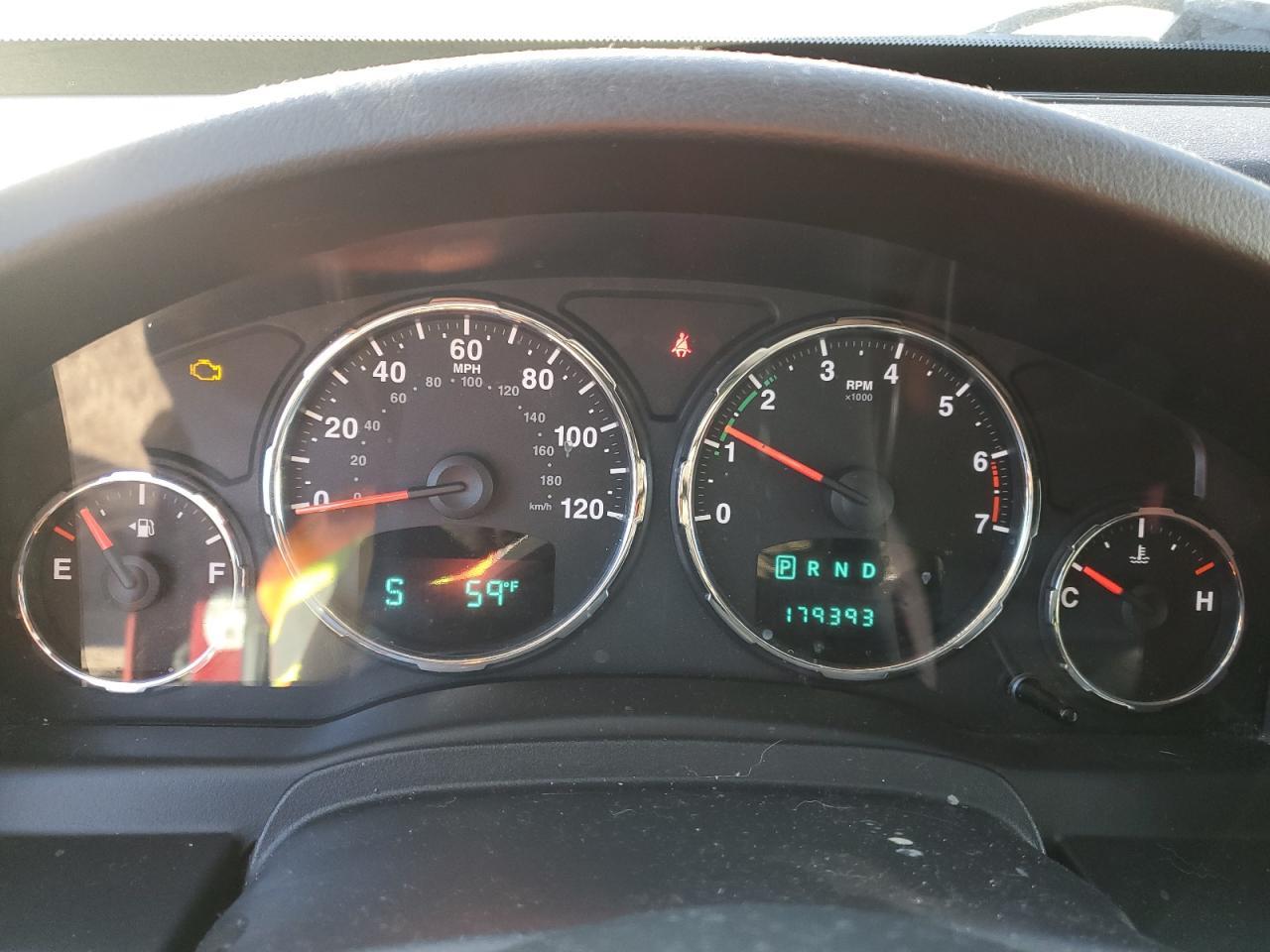 2012 JEEP Liberty