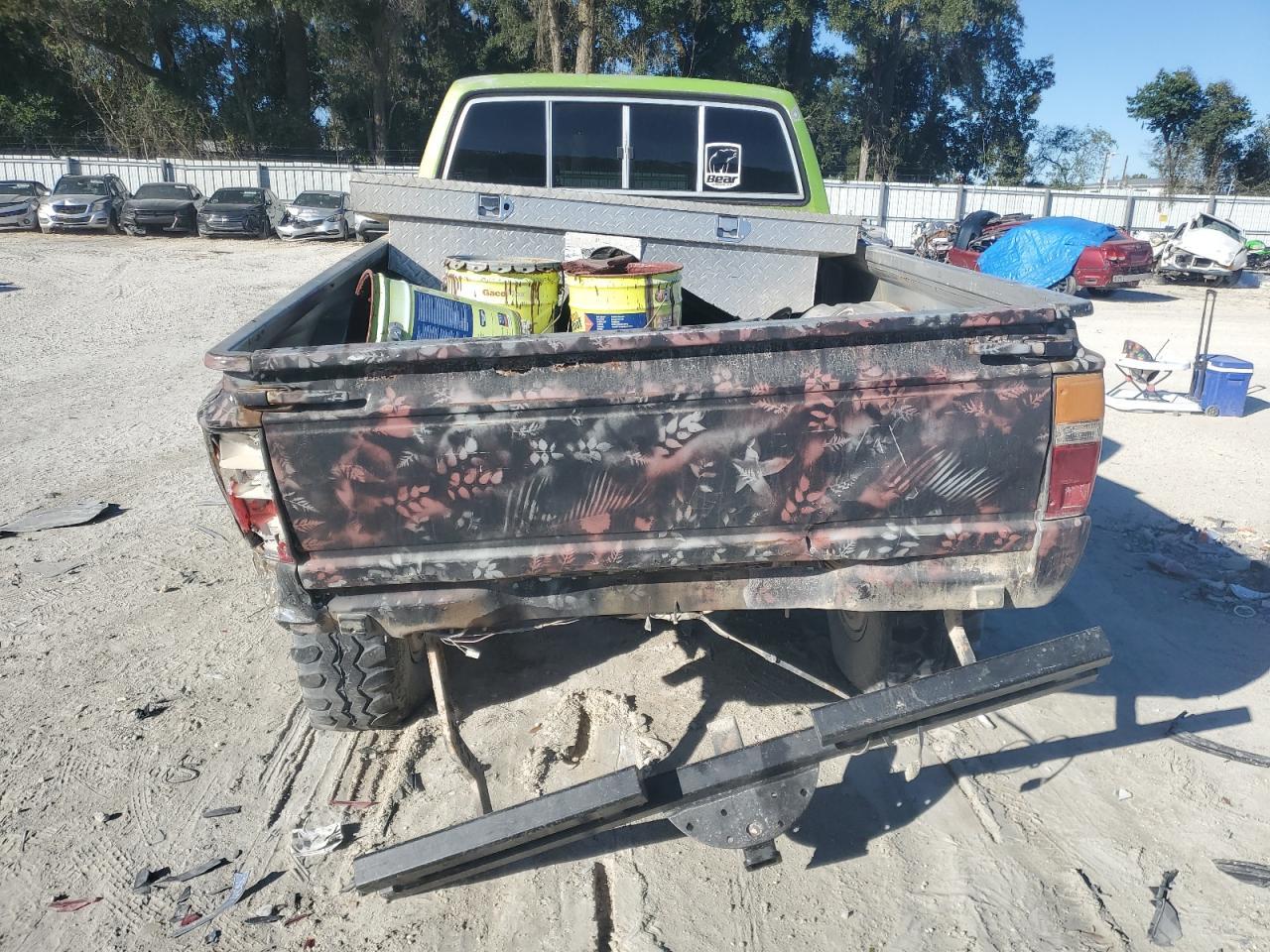 1988 TOYOTA Pickup