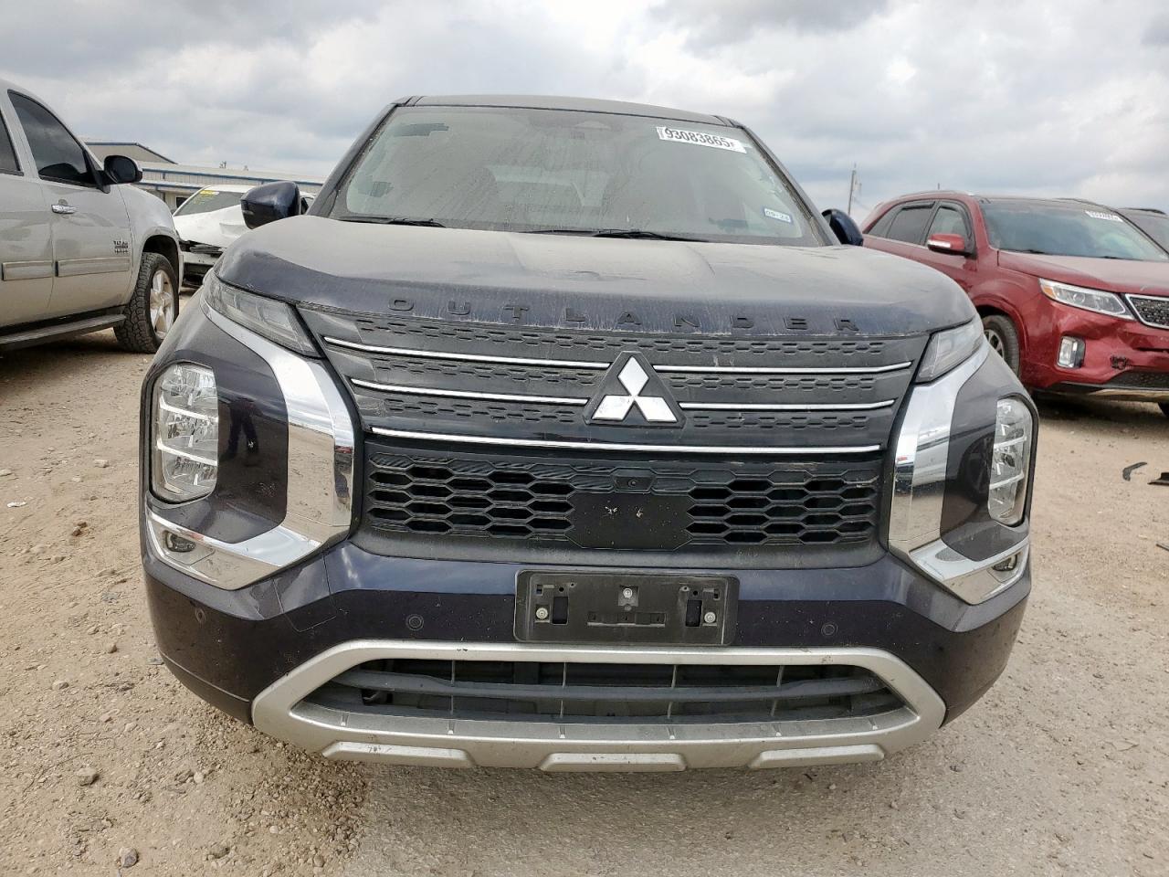 2022 MITSUBISHI outlander