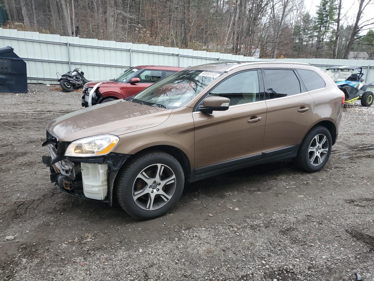 2012 VOLVO XC60