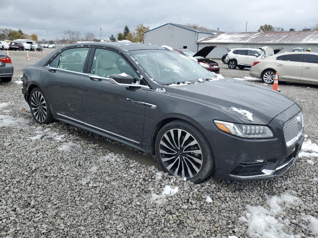 2017 LINCOLN Continental