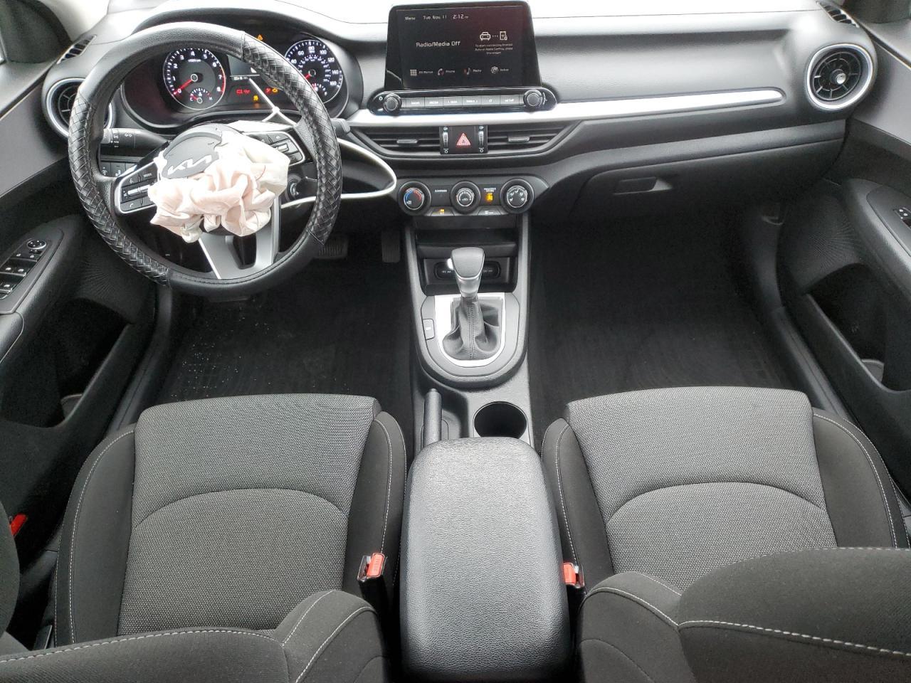 2023 KIA FORTE