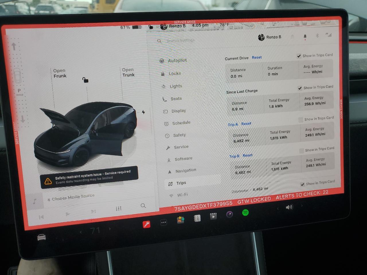 2026 TESLA MODEL Y