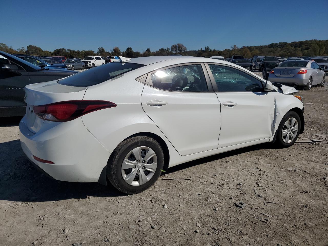 2016 HYUNDAI ELANTRA