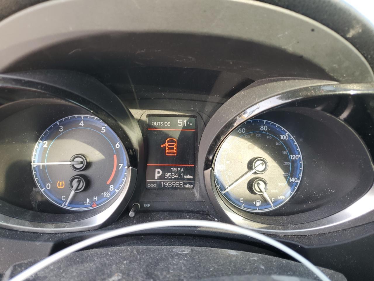 2016 TOYOTA COROLLA