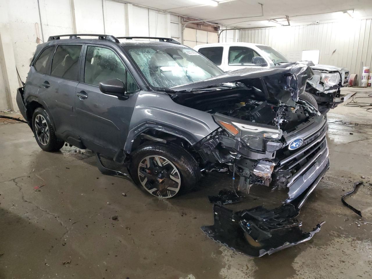 2025 SUBARU FORESTER