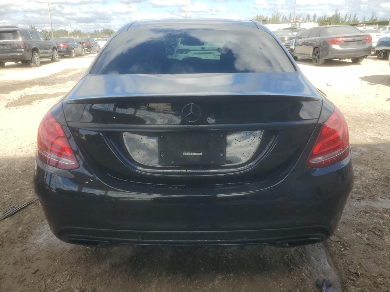2016 MERCEDES-BENZ C-CLASS