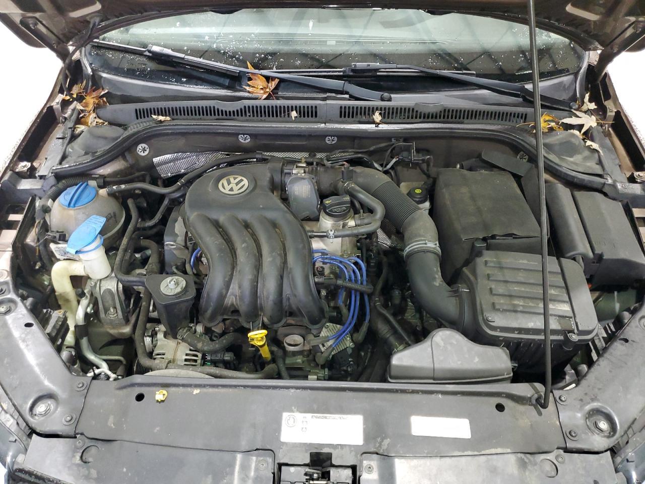 2014 VOLKSWAGEN JETTA