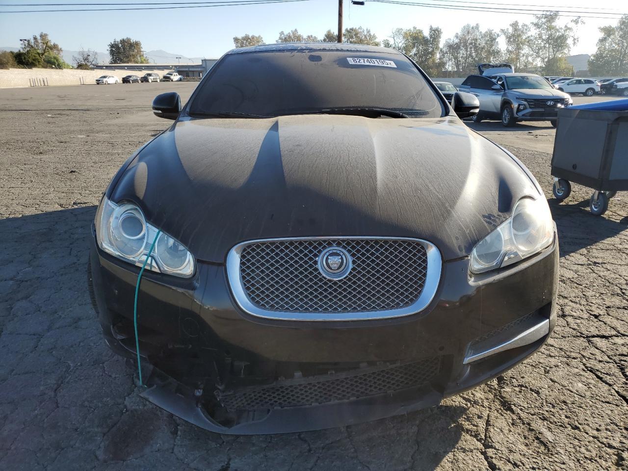 2010 JAGUAR XF