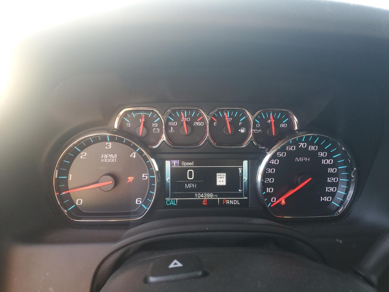 2018 CHEVROLET Suburban