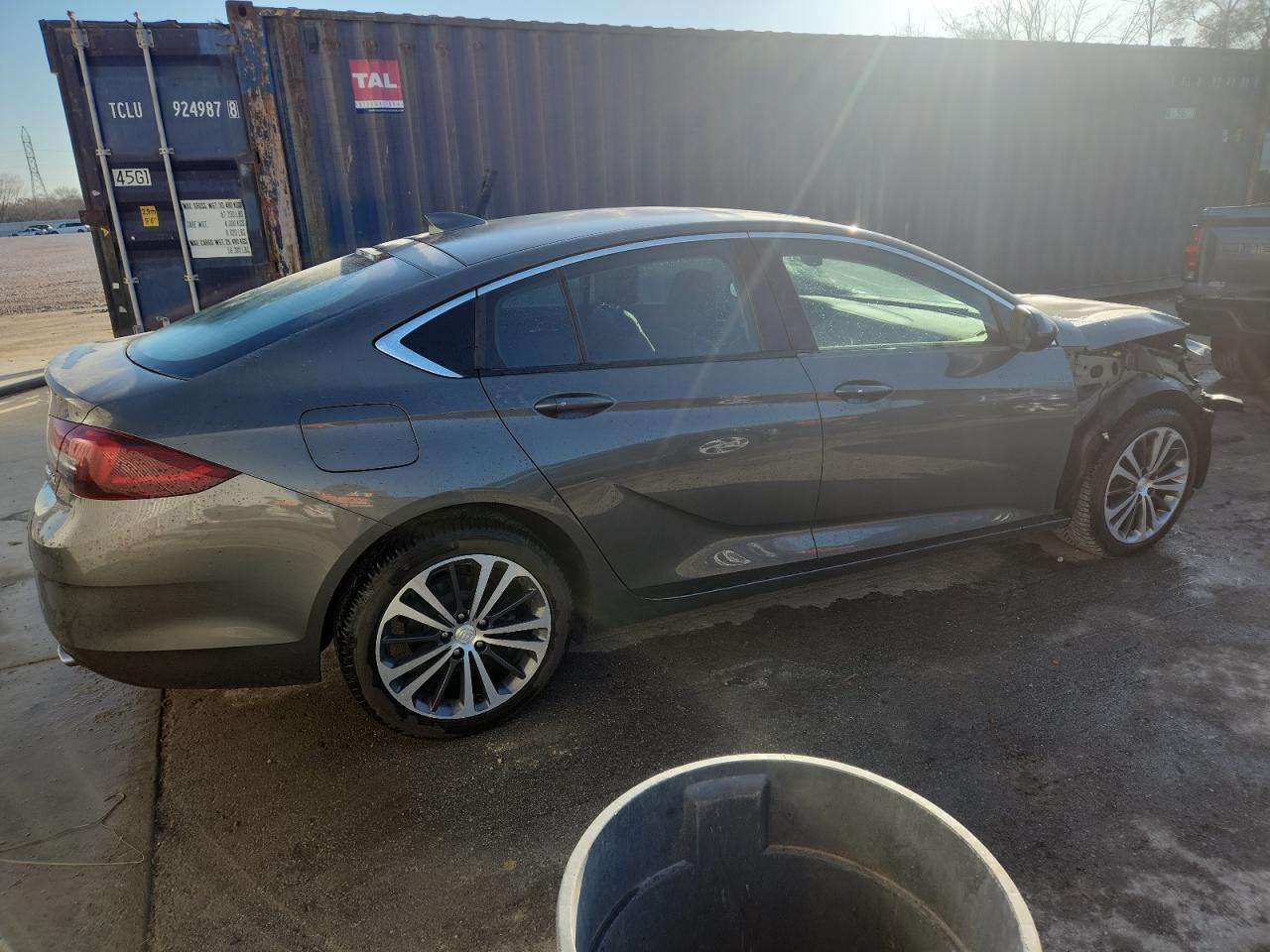 2018 BUICK Regal