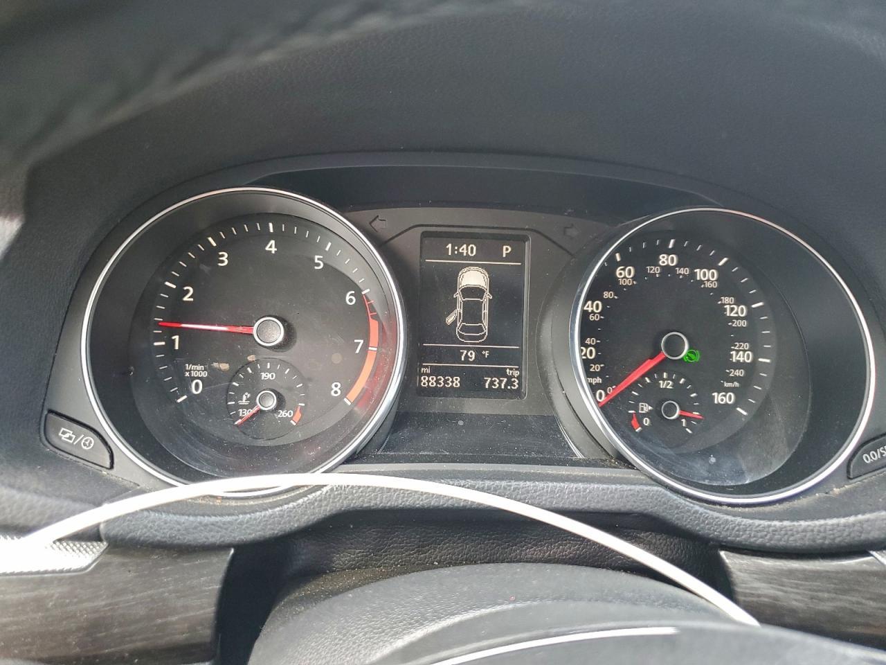 2017 VOLKSWAGEN Passat