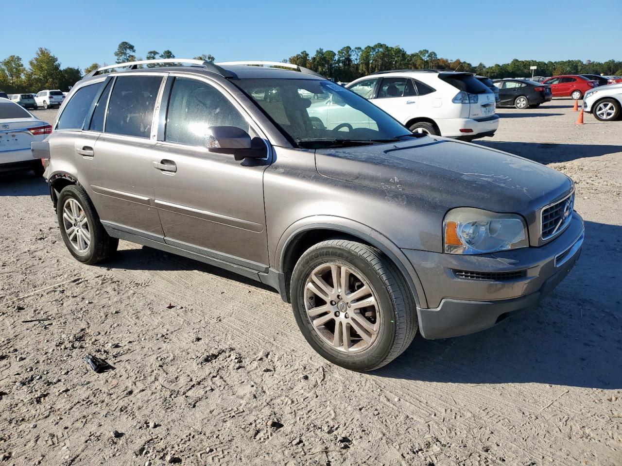 2011 VOLVO XC90