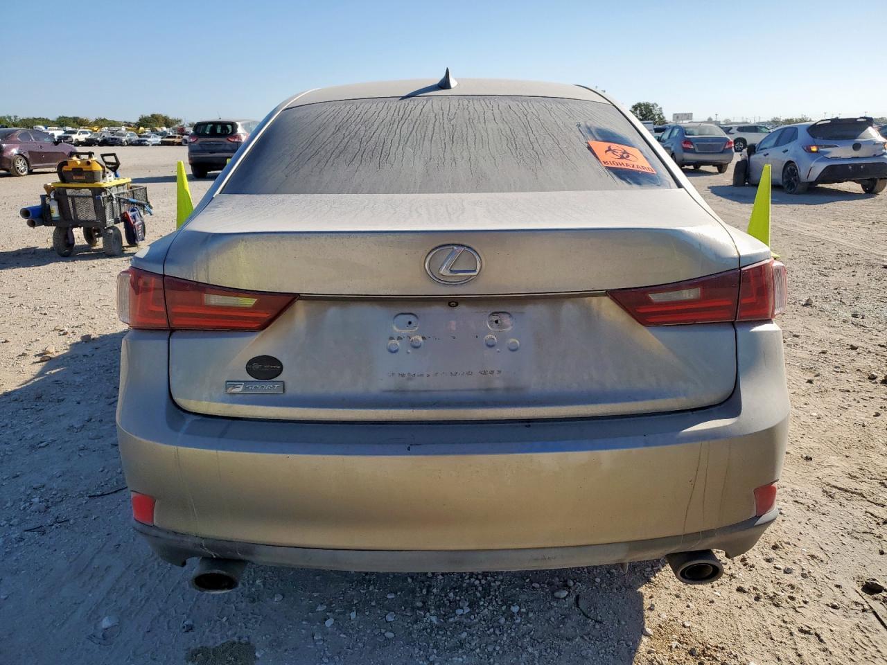 2016 LEXUS IS 200t