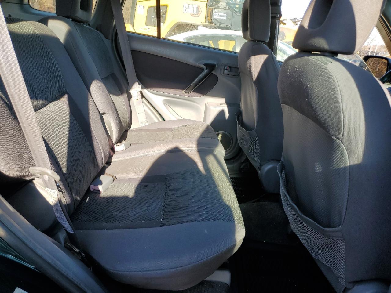 2001 TOYOTA RAV4