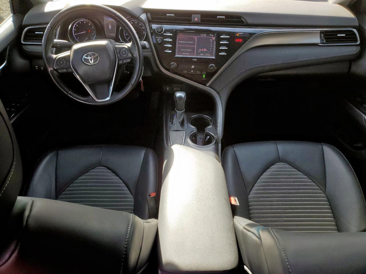 2020 TOYOTA CAMRY