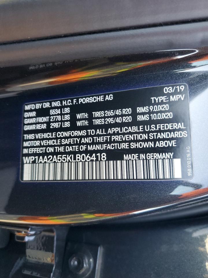 2019 PORSCHE Macan