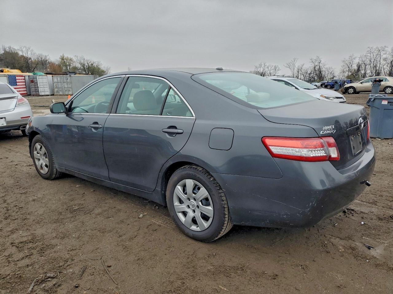 2010 TOYOTA CAMRY