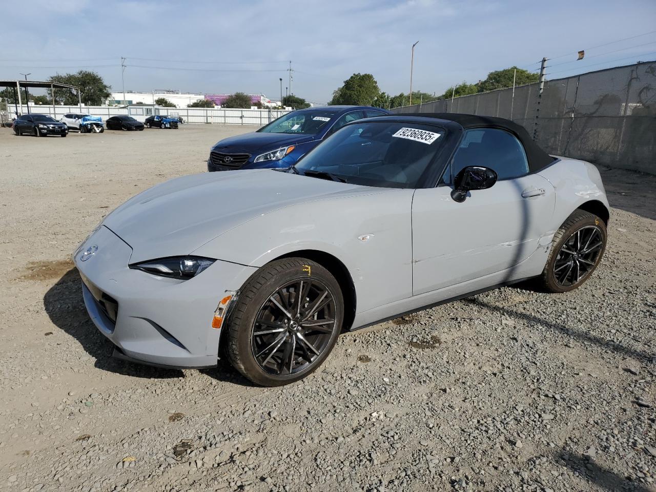 2024 MAZDA MX-5 Miata