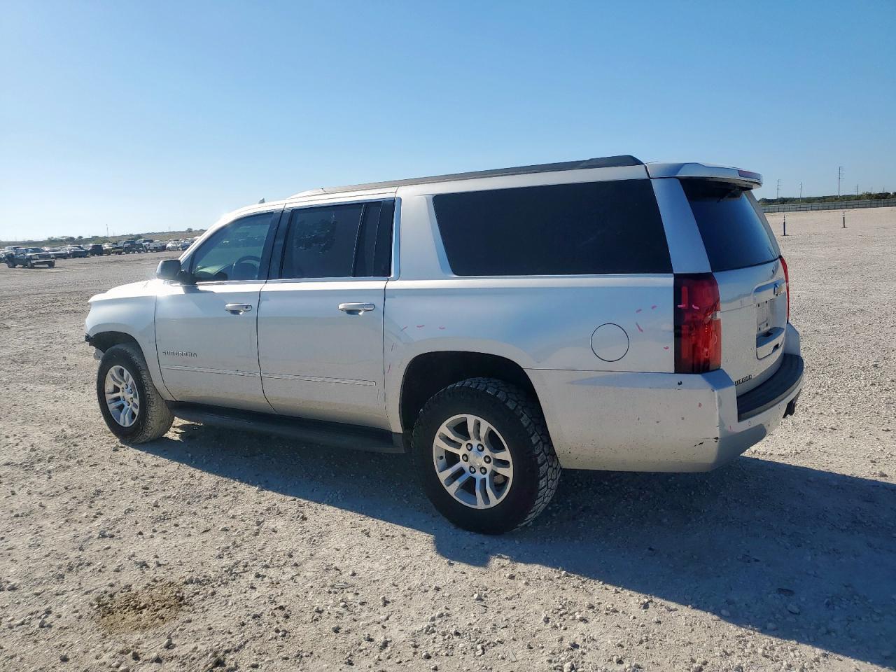 2017 CHEVROLET Suburban