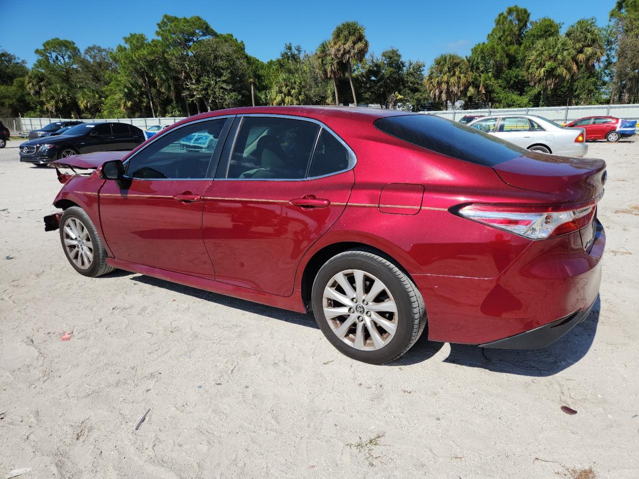 2018 TOYOTA CAMRY