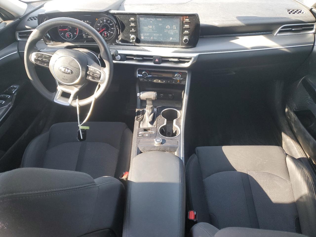 2021 KIA K5
