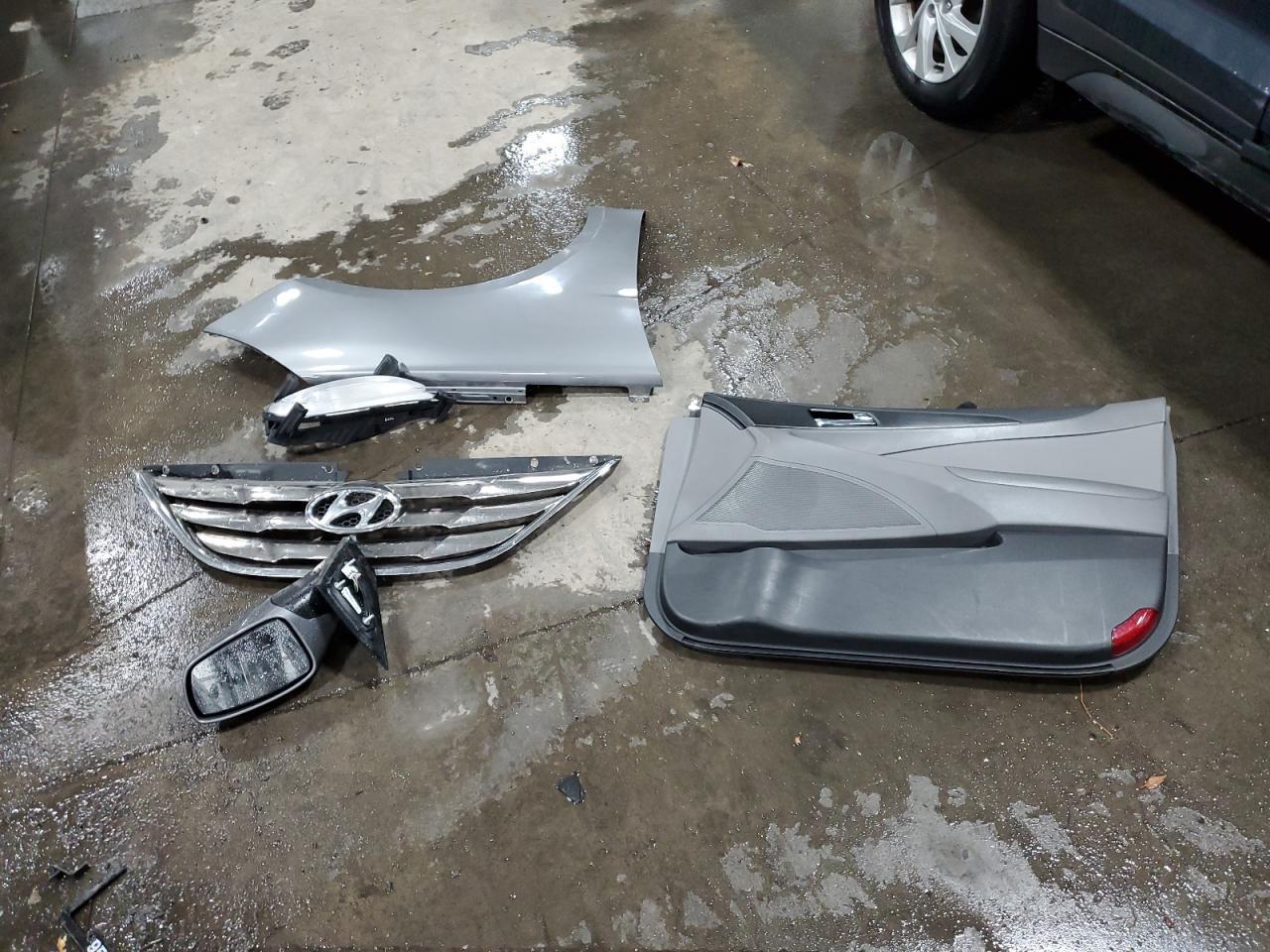 2012 HYUNDAI SONATA