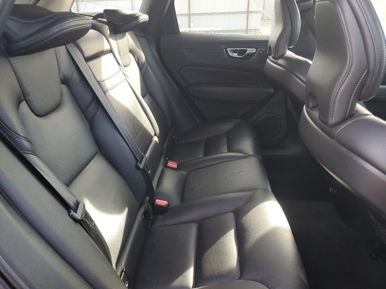 2019 VOLVO XC60