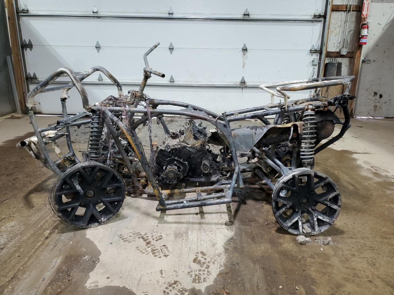 2023 CAN-AM OUTLANDER