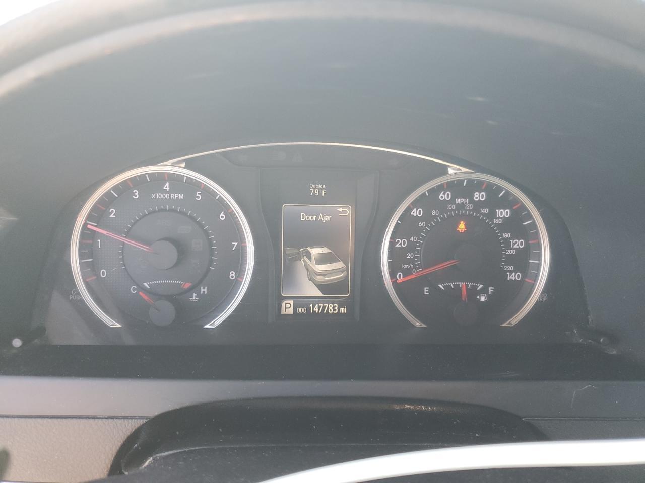 2016 TOYOTA CAMRY