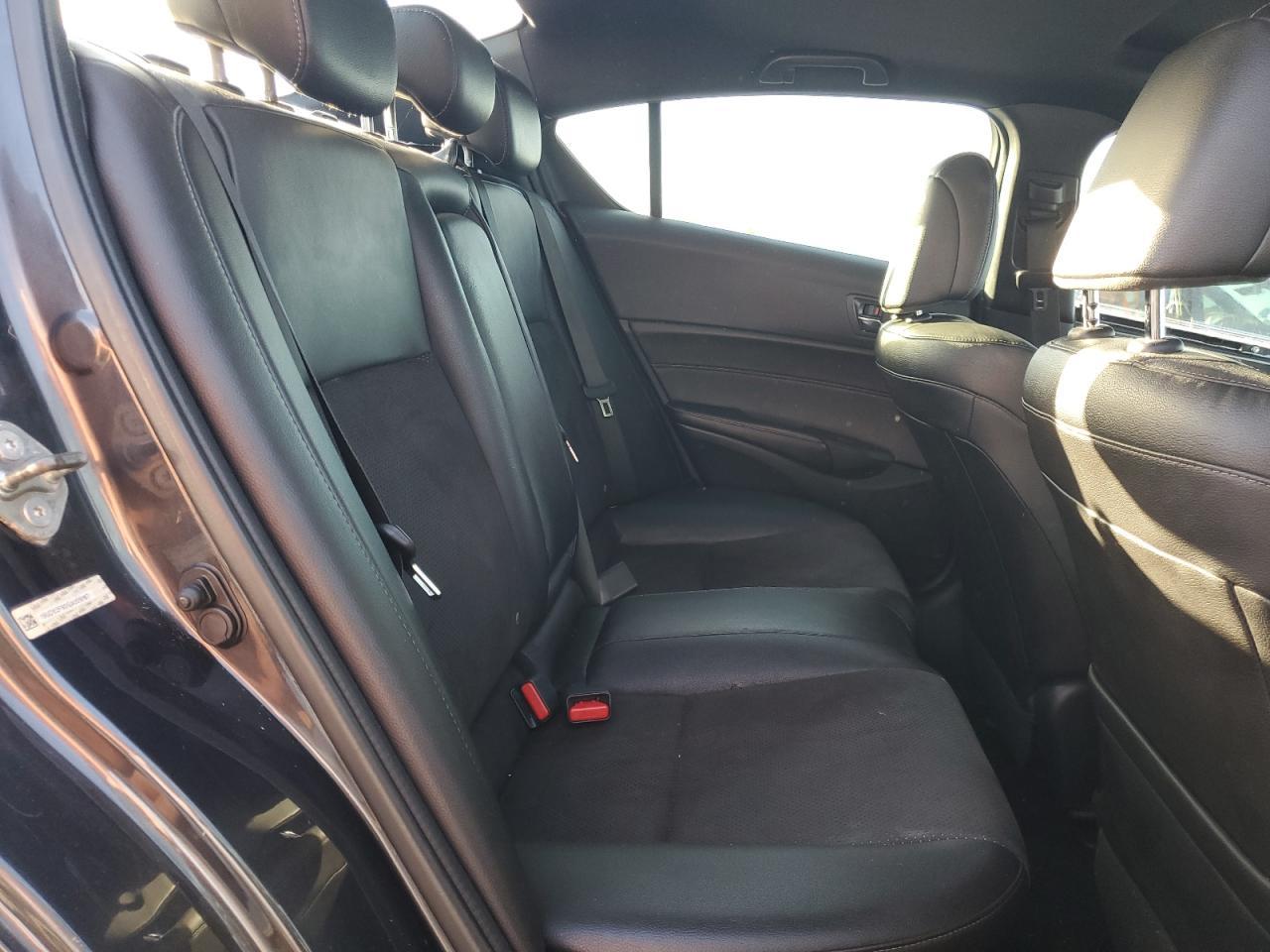 2016 ACURA ILX