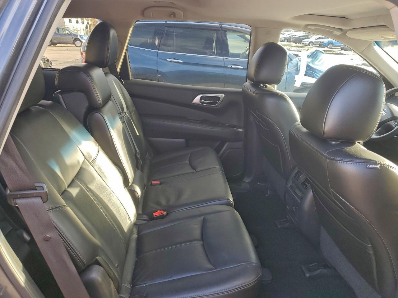 2013 NISSAN PATHFINDER
