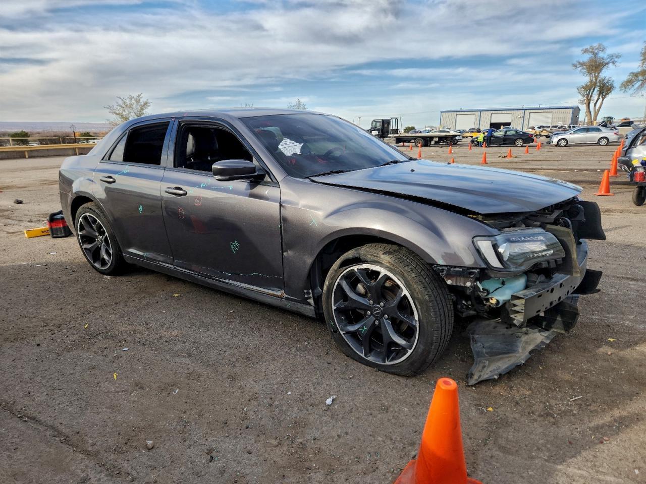 2022 CHRYSLER 300