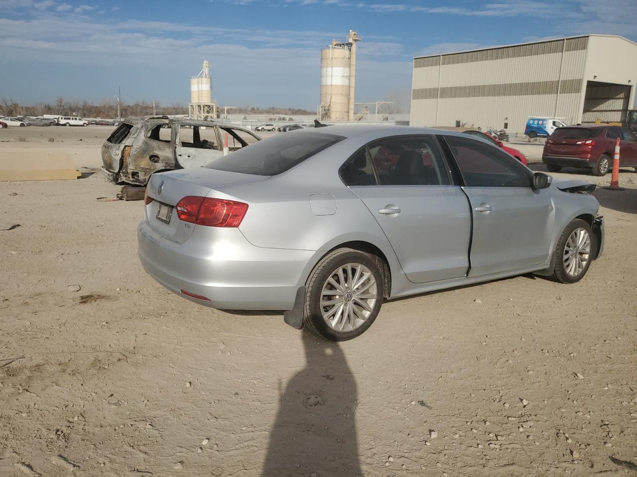 2013 VOLKSWAGEN JETTA
