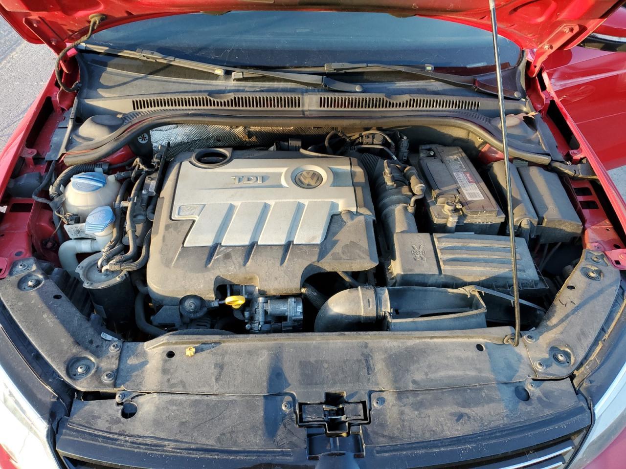 2014 VOLKSWAGEN JETTA