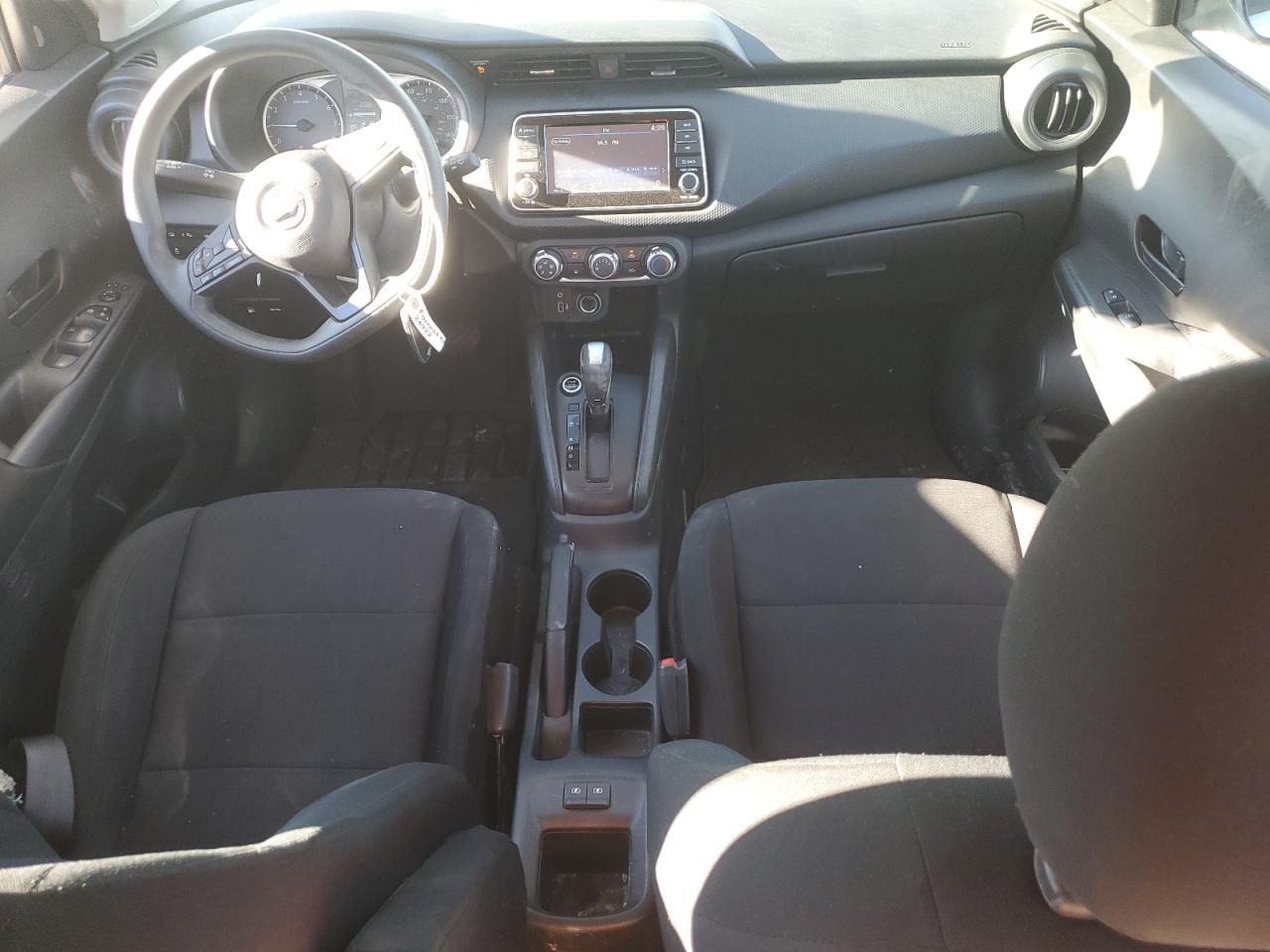 2024 NISSAN KICKS