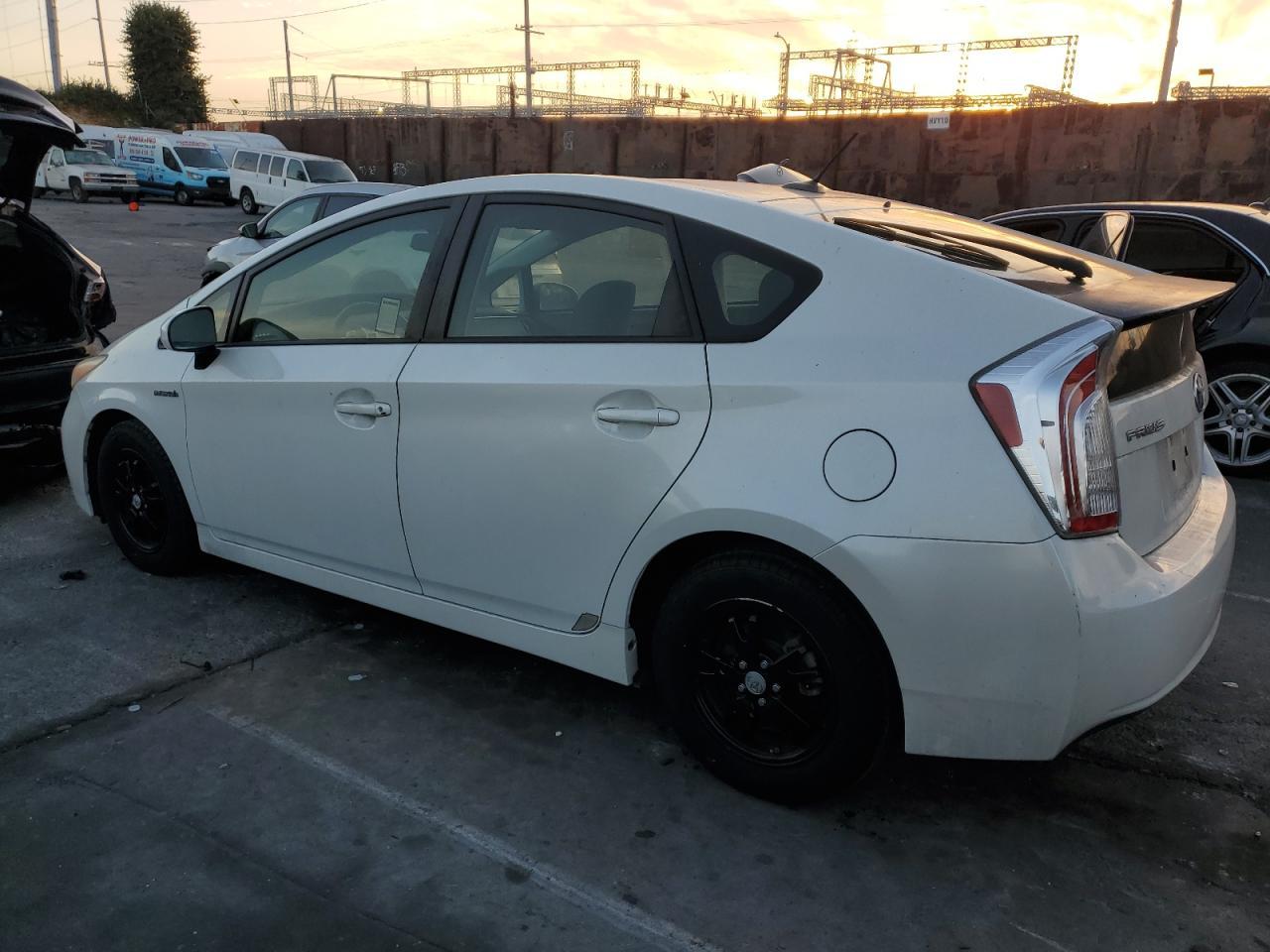 2012 TOYOTA PRIUS