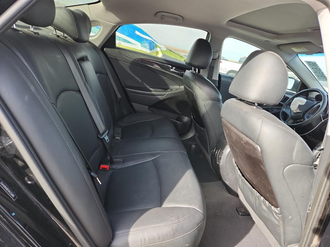 2013 HYUNDAI SONATA