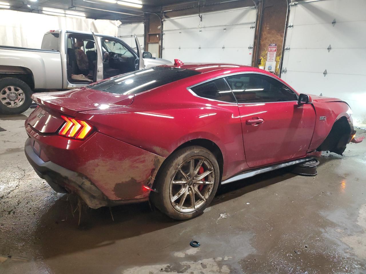2024 FORD MUSTANG
