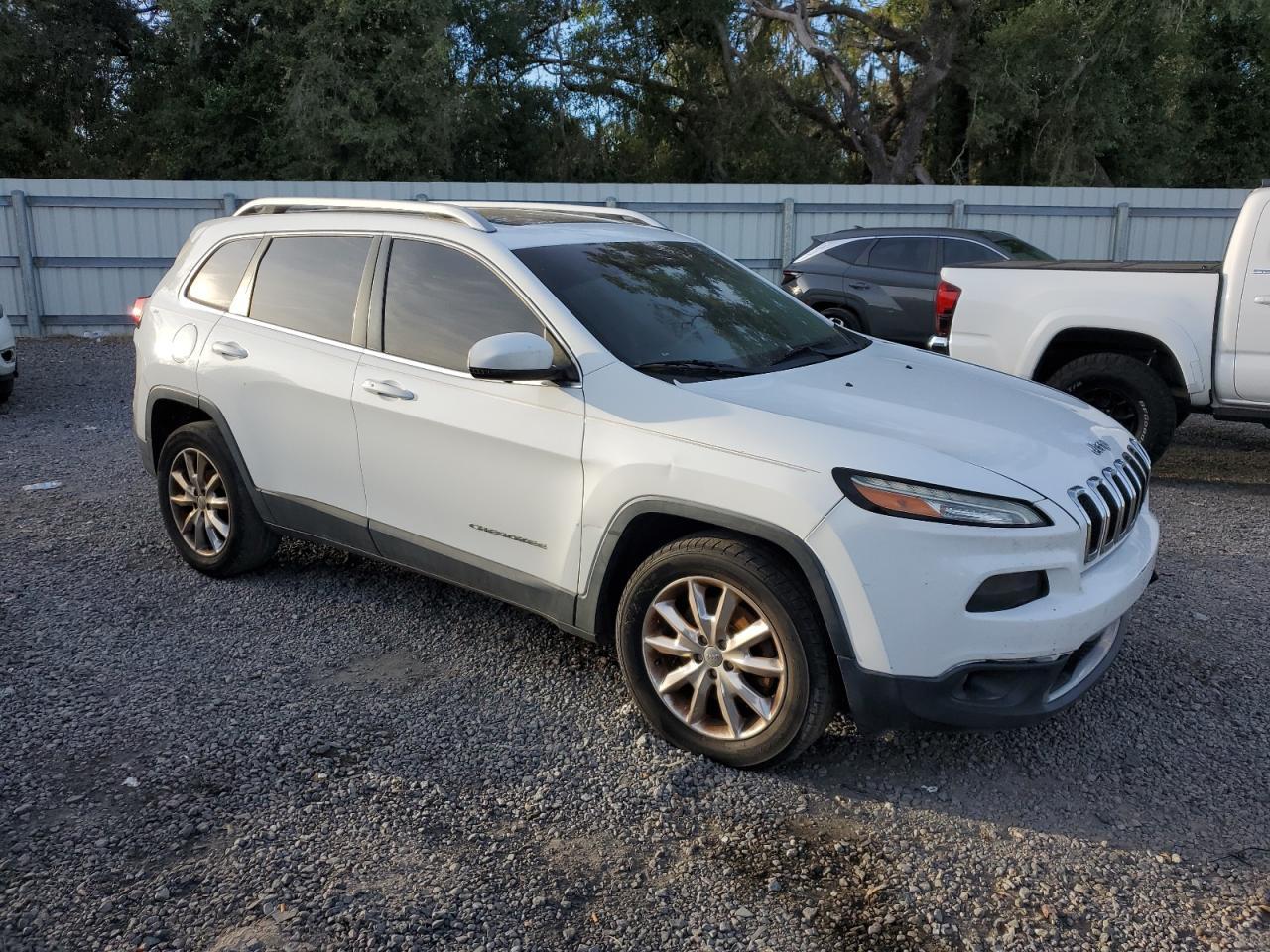 2016 JEEP CHEROKEE