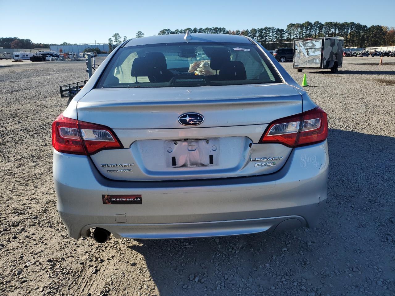 2017 SUBARU Legacy