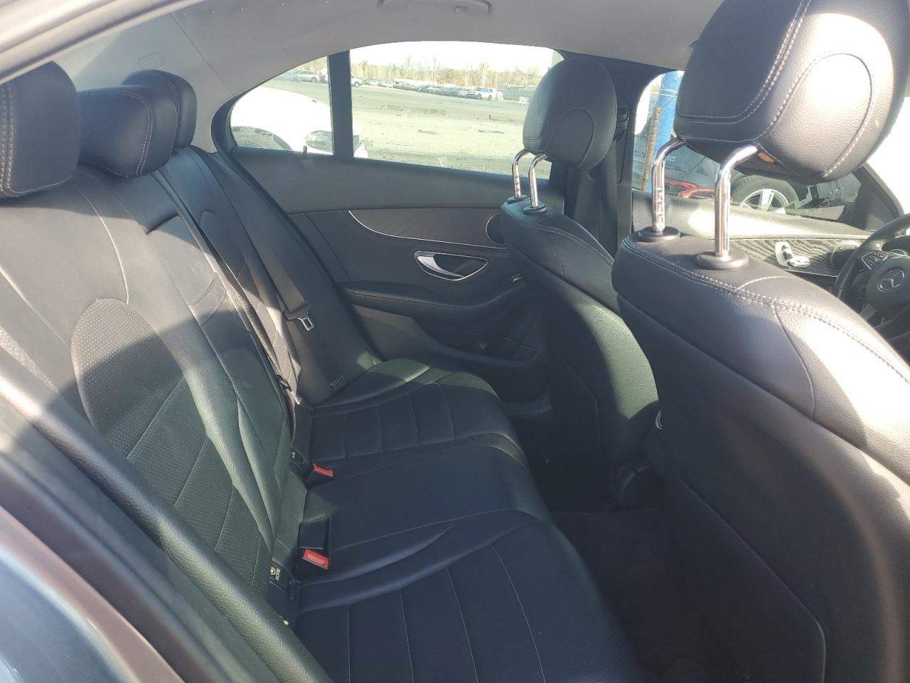 2016 MERCEDES-BENZ C-CLASS