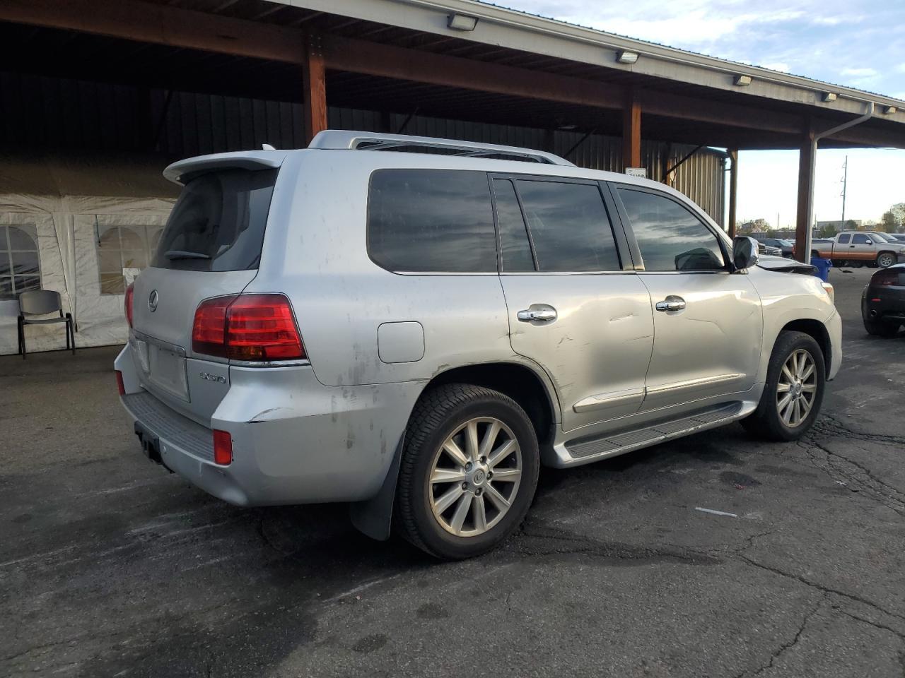 2008 LEXUS LX 570