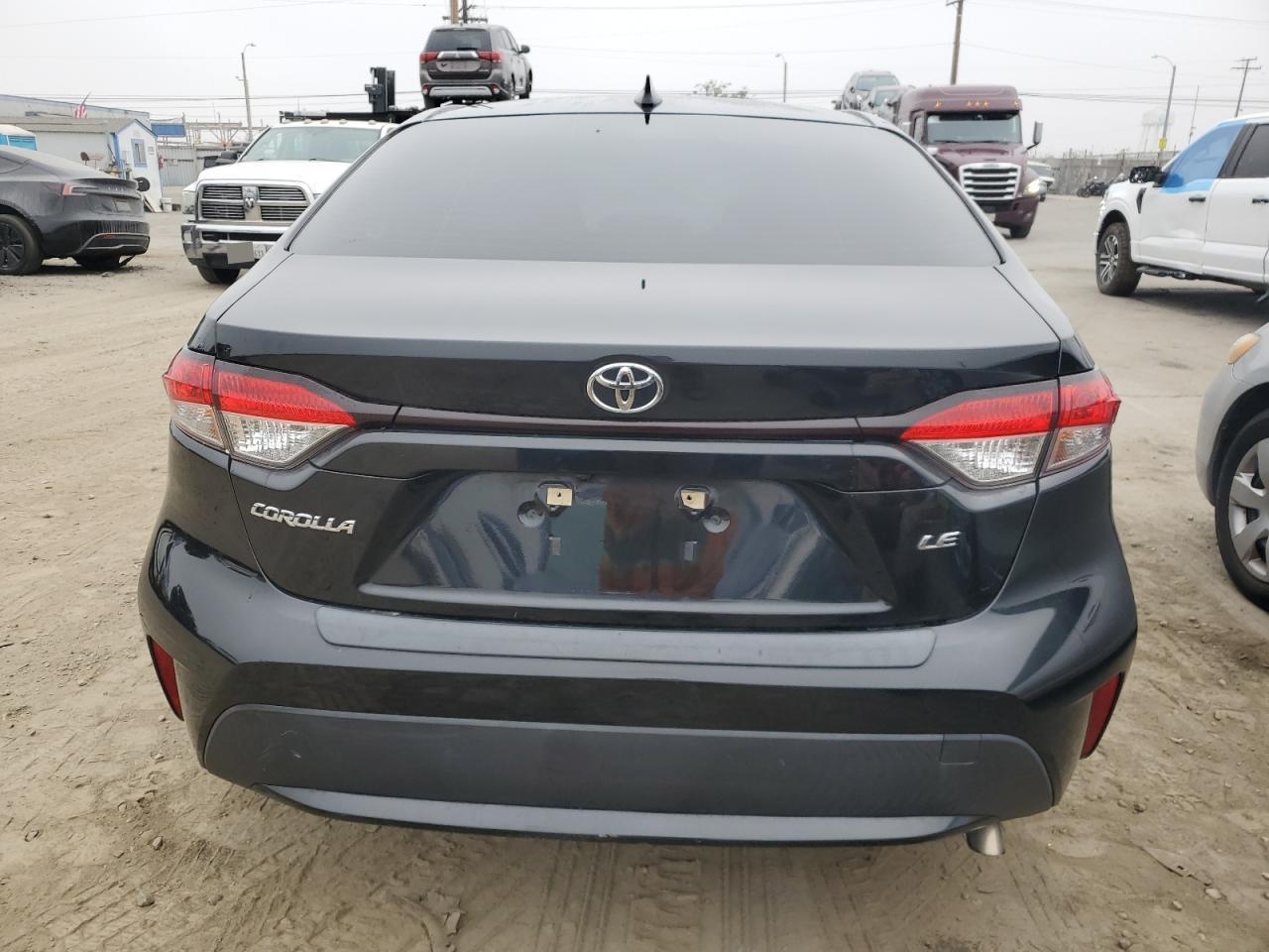 2021 TOYOTA COROLLA