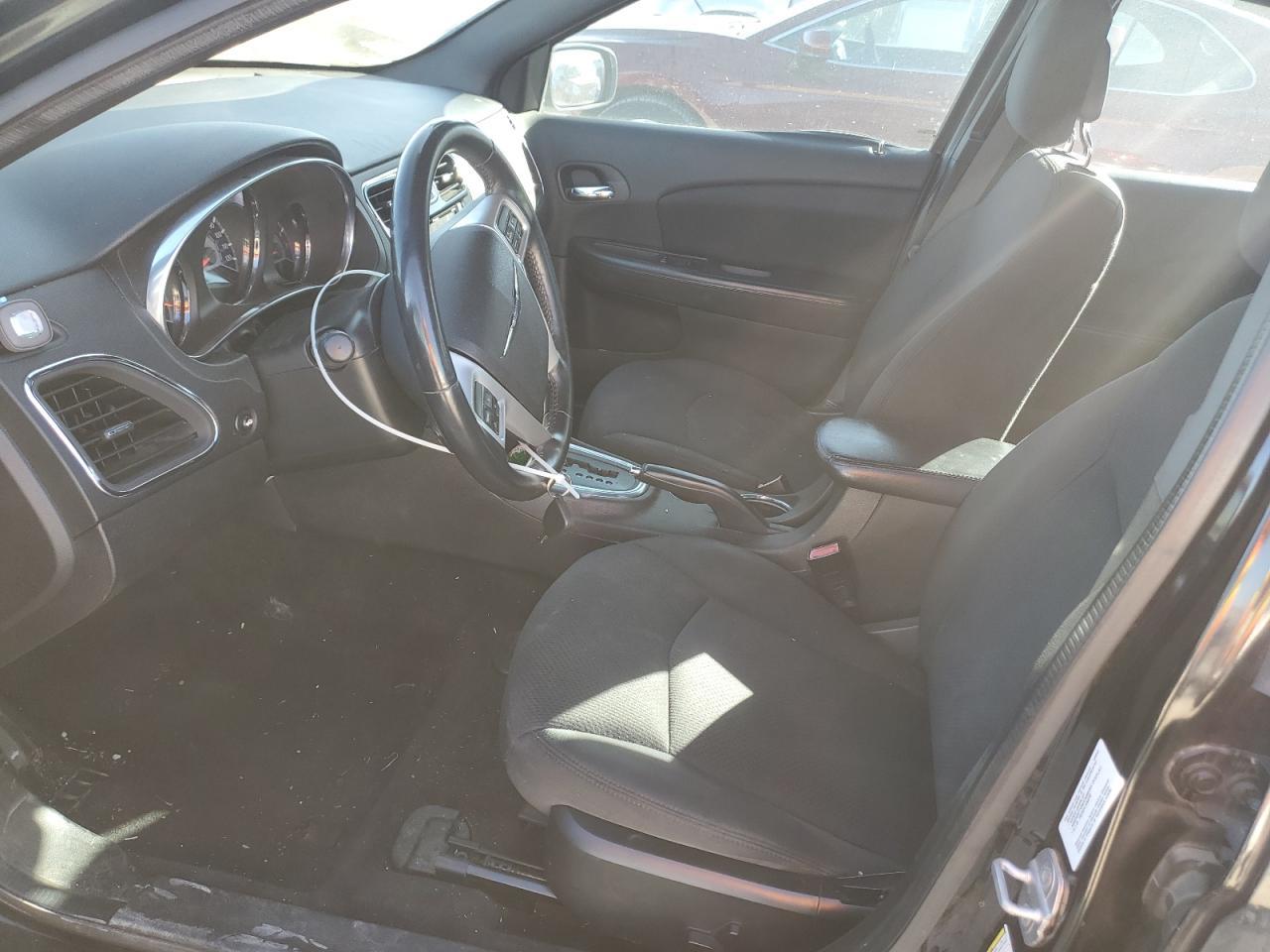 2013 CHRYSLER 200