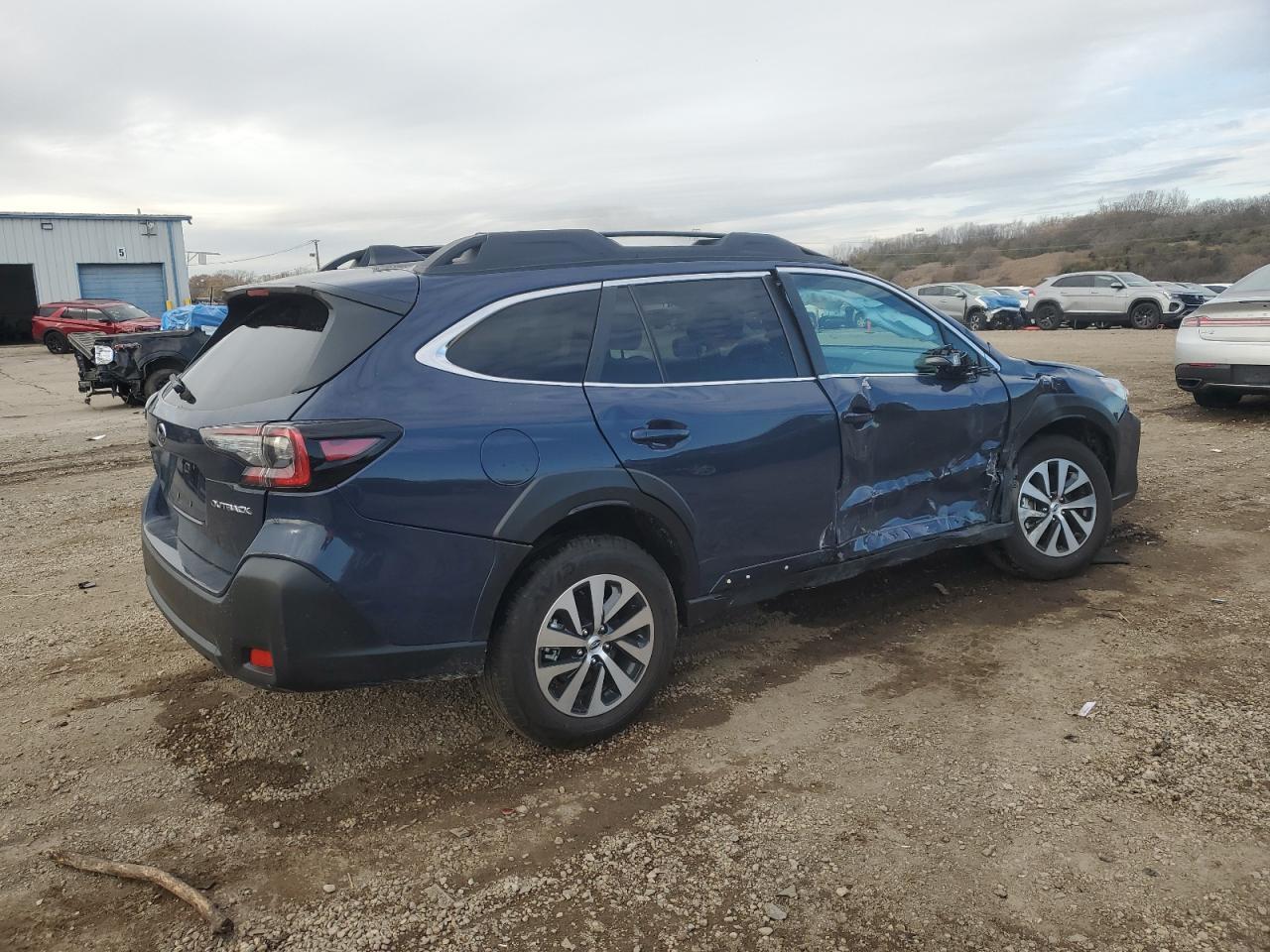 2025 SUBARU Outback